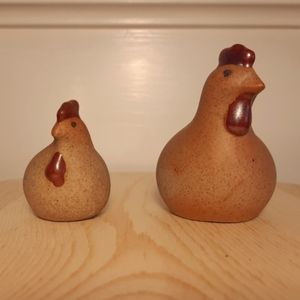 Ceramic Hen Pair